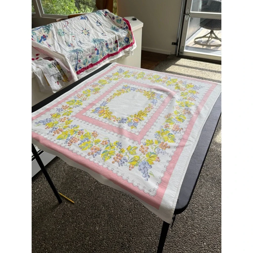 Small vintage kitchen linen table cloth